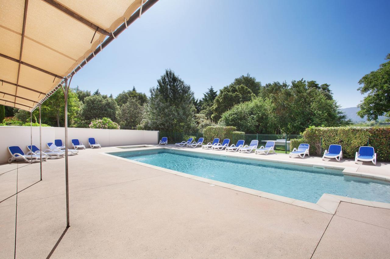Residence Odalys Les 4 Soleils Bonnieux Εξωτερικό φωτογραφία